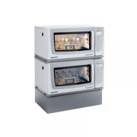 Шейкер-инкубатор Innova S44i